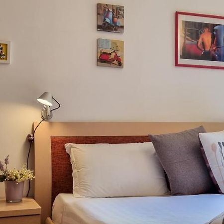 Ferienwohnung Altido Trendy 1-Bed Flat, Easy Access To Centre Mailand Exterior foto